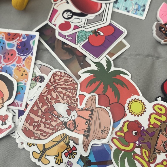 BAD BUNNY BUNDLE - Picture 7 of 8